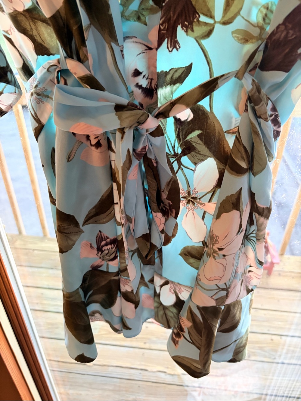 Victoria’s Secret Floral Robe size medium/large - Picture 4 of 5